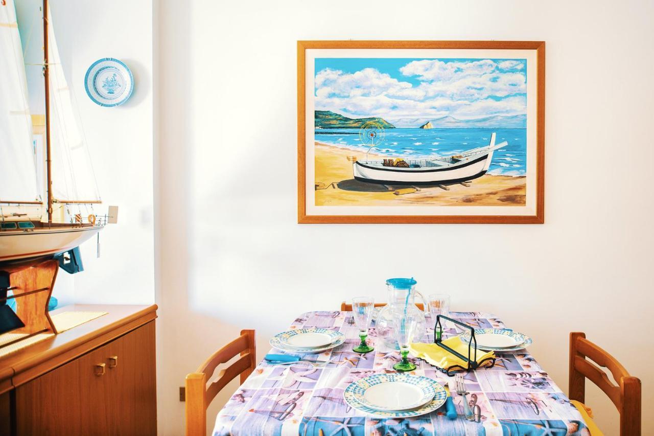 Una Terrazza Sul Golfo Di Ospedaletti By Wonderful Italy Eksteriør bilde